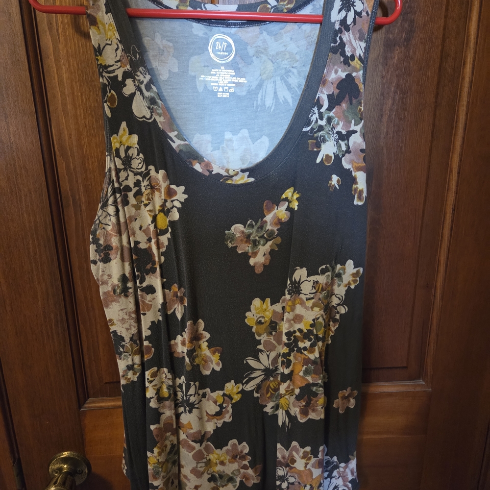 Maurices Floral Tank Top - Black and Cream
